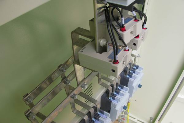 袁州配电柜-3683谈谈配电柜的尺寸有哪些